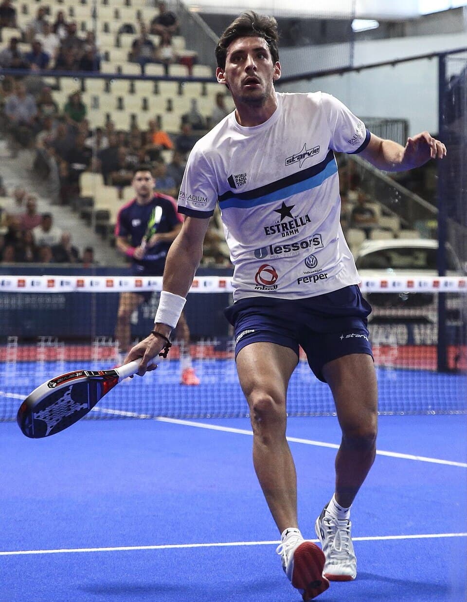 Franco Stupaczuk padel action